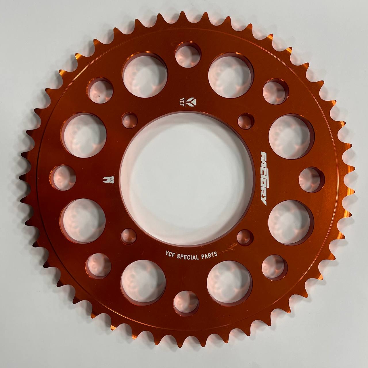 Звезда ведомая YCF 420-45 оранжевая