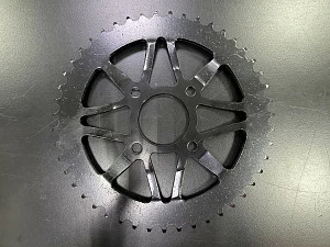 Звезда ведомая KAYO Т2, K1, K2 520-47 (диагональ 4*90мм, посадка 58мм, изгиб) Rockot-Motors