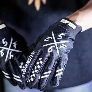 Перчатки для кросса Phoenix AIR 3.0 (черн/бел, XXL)
